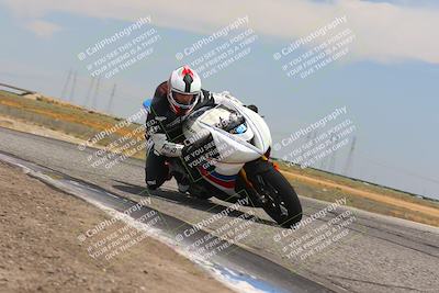 media/May-29-2023-Lets Ride (Mon) [[943717a907]]/B Group/1220pm (Grapevine)/